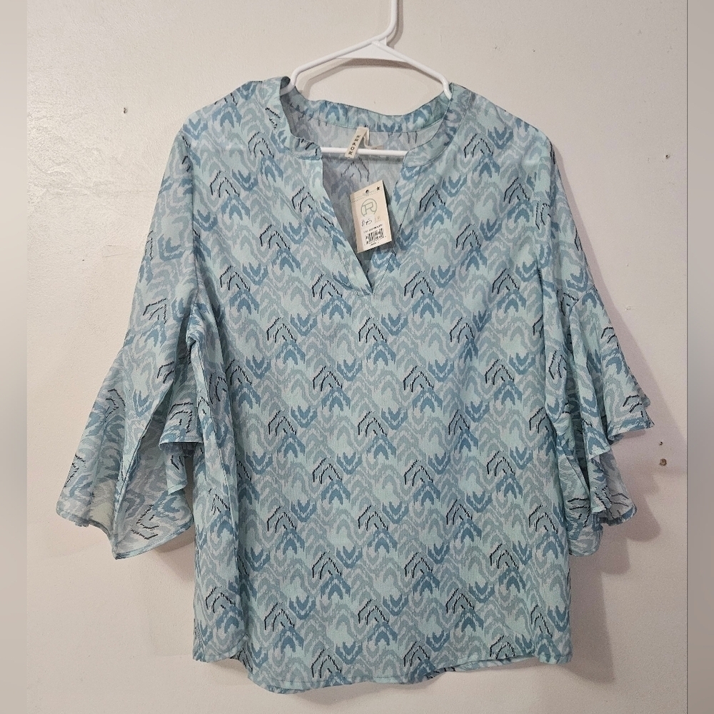 NWT! Roper Blue And White W3stern Blouse!